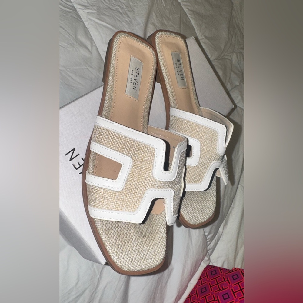 Seven7 Cream Woven Slide Mules with White Trim